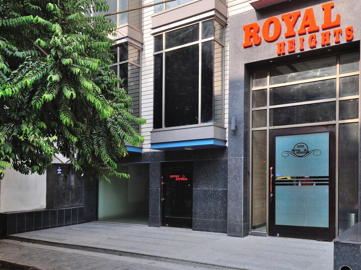 Hotel Royal Grand - Opposite Axis Bank East Patel Nagar Нью-Делі Екстер'єр фото